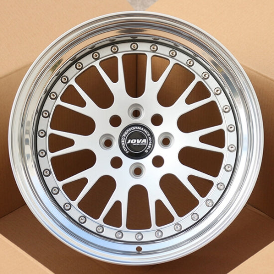 Classic chrome deep dish alloys for trucks